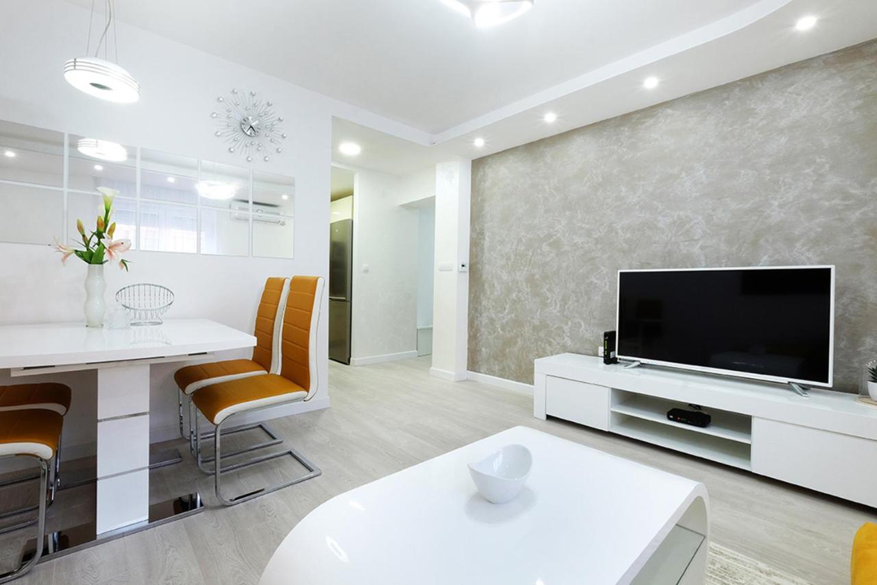 Apartment Paradise Sunshine Belgrade Exterior photo